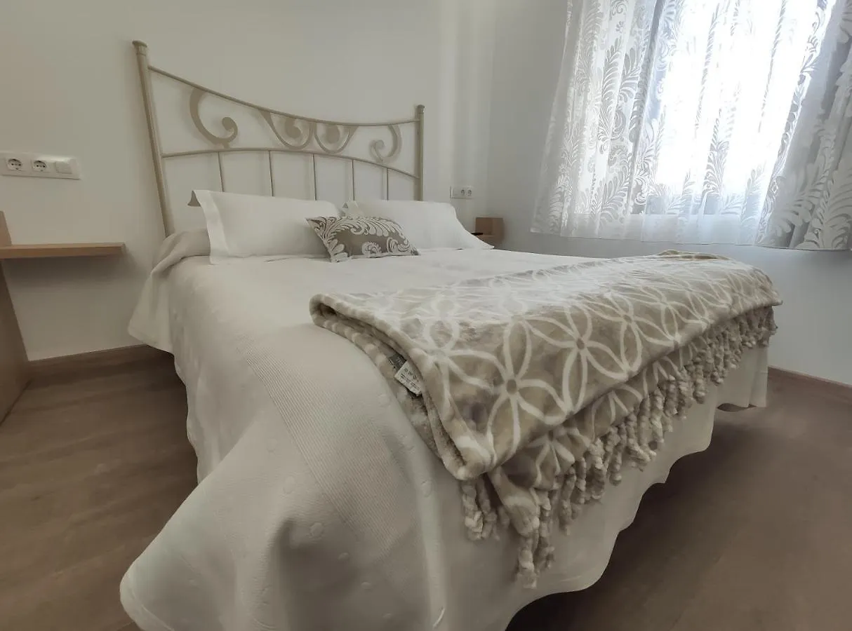 Hostal Óleo Auto Check-in Santander
