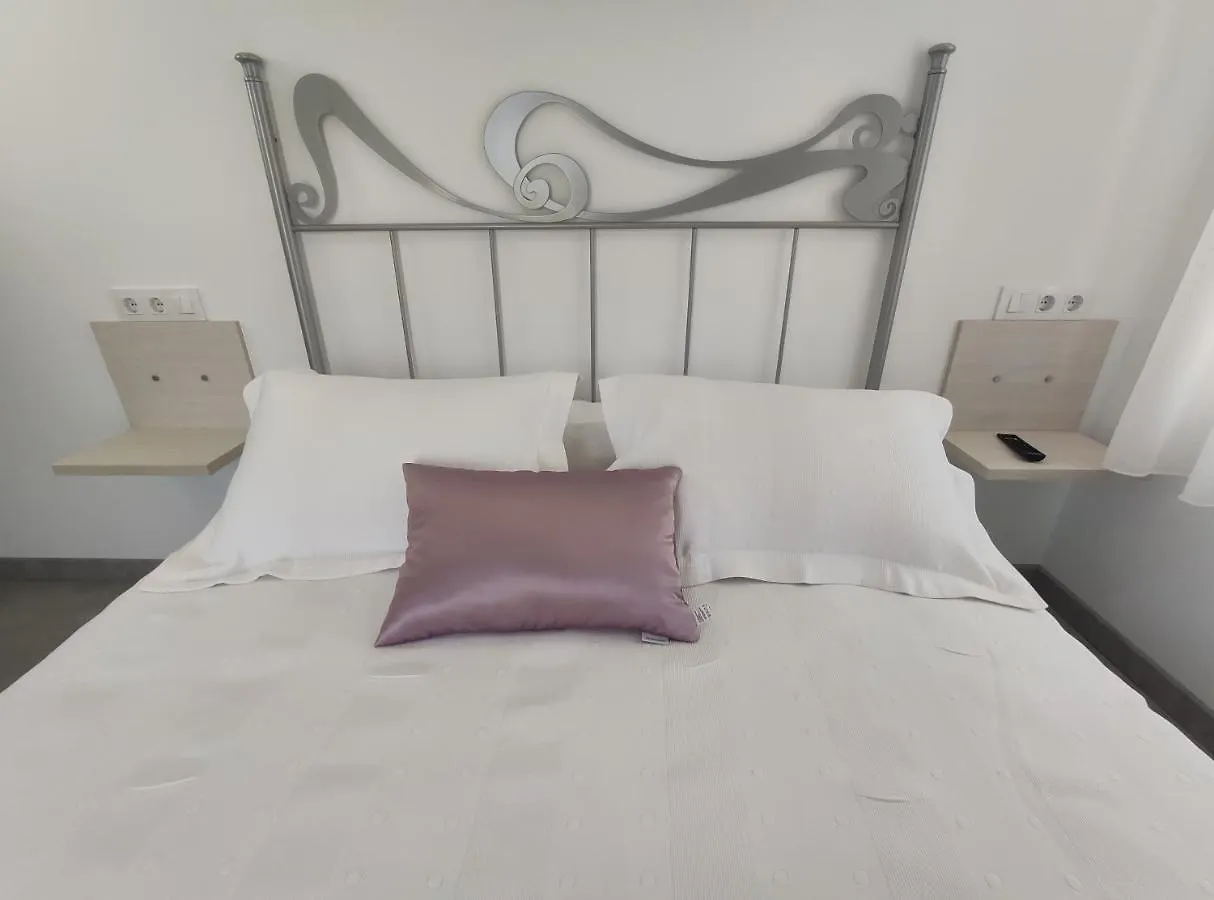 Hostal Óleo Auto Check-in Santander Casa de hóspedes