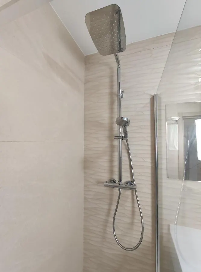 Hostal Óleo Auto Check-in Santander 0*,