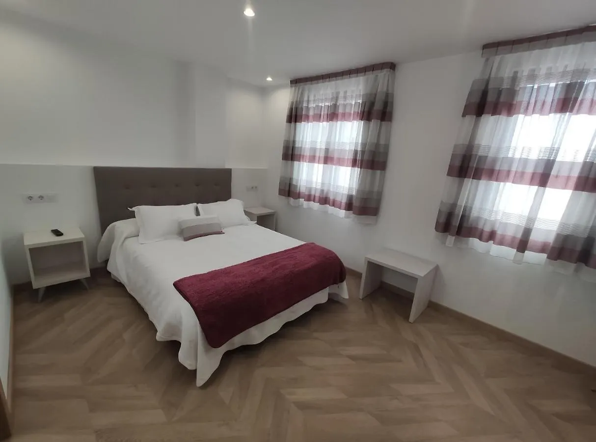 Casa de hóspedes Hostal Óleo Auto Check-in Santander Espanha