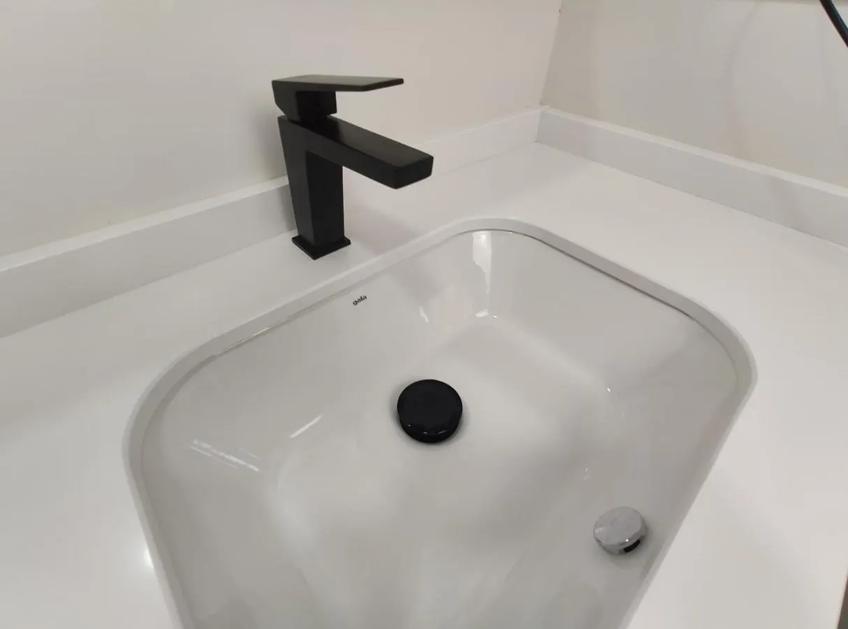 Hostal Óleo Auto Check-in Santander
